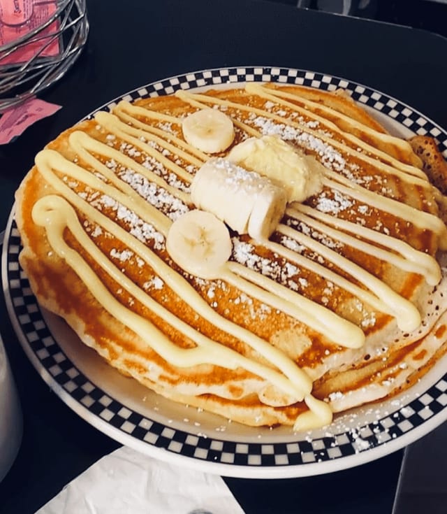 Full Banana Cakes.